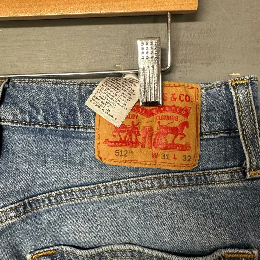 Levis 512‎ Slim Taper Jeans Mens 31x32 Medium Wash Blue Denim Pants